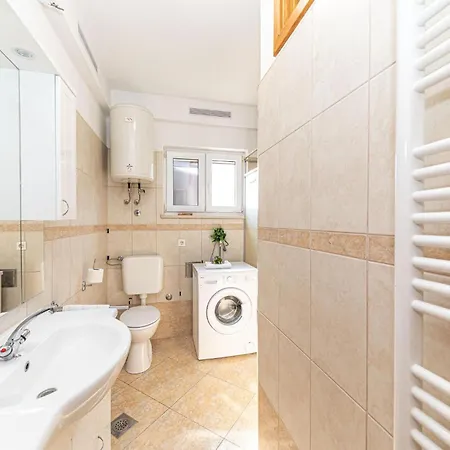 Awesome In With Kitchen