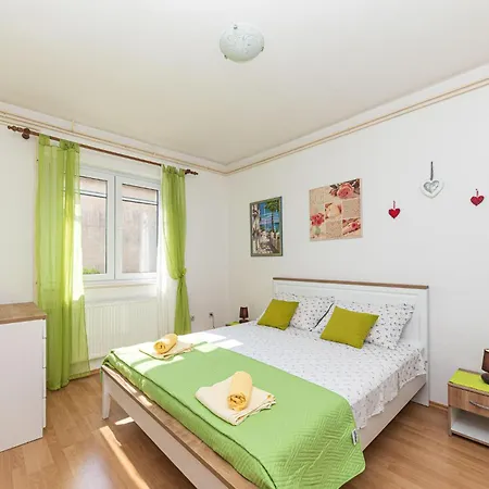 Awesome In With Kitchen